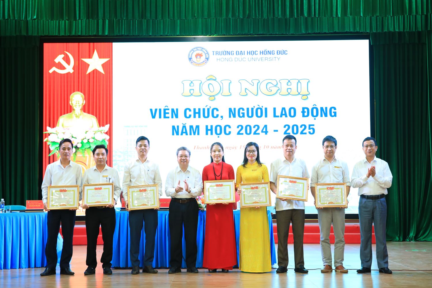 Trường Đại học Hồng Đức tổ chức thành công Hội nghị viên chức, người lao động năm học 2024 – 2025